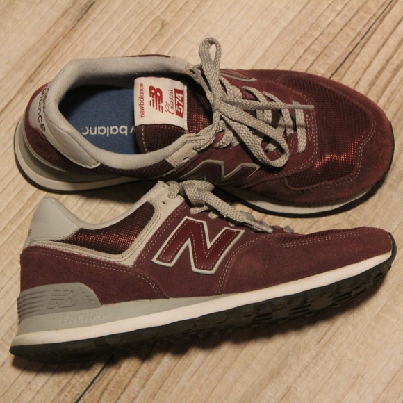 New Balance Shoes - Burgundy New Balance Size 8.5 Classic 575 Sneaker
